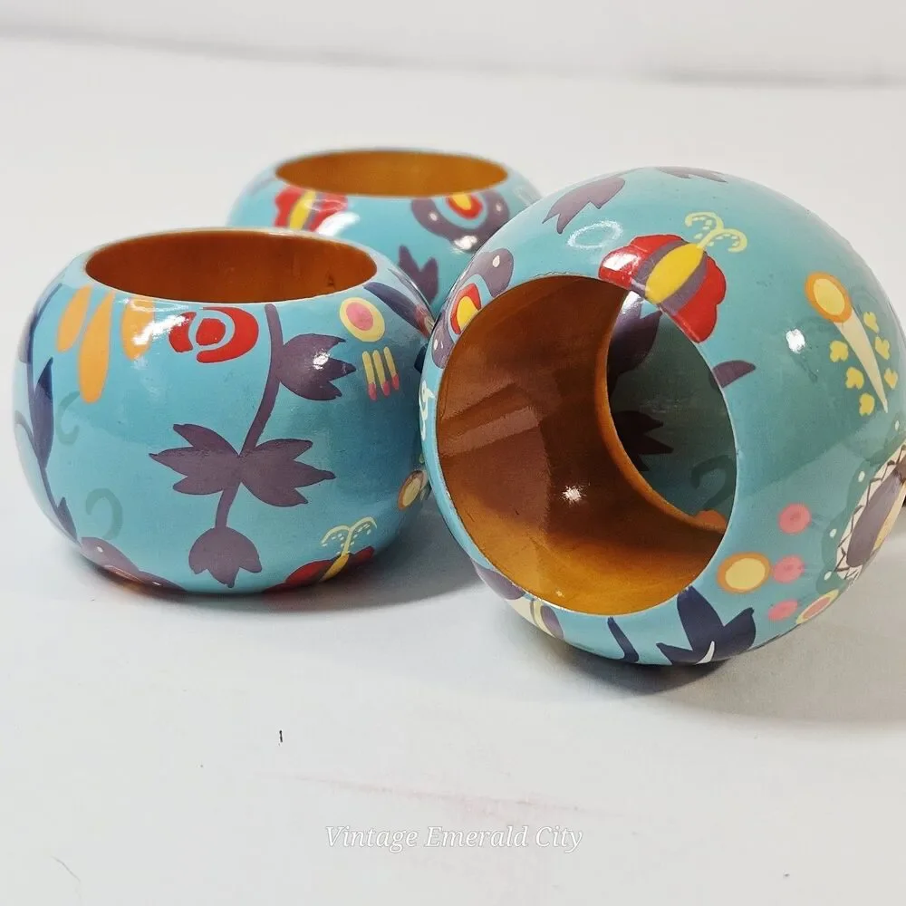 Vtg Set of 4 Wooden Hand Painted Bohemian blue/teal Floral Napkin Rings Spring